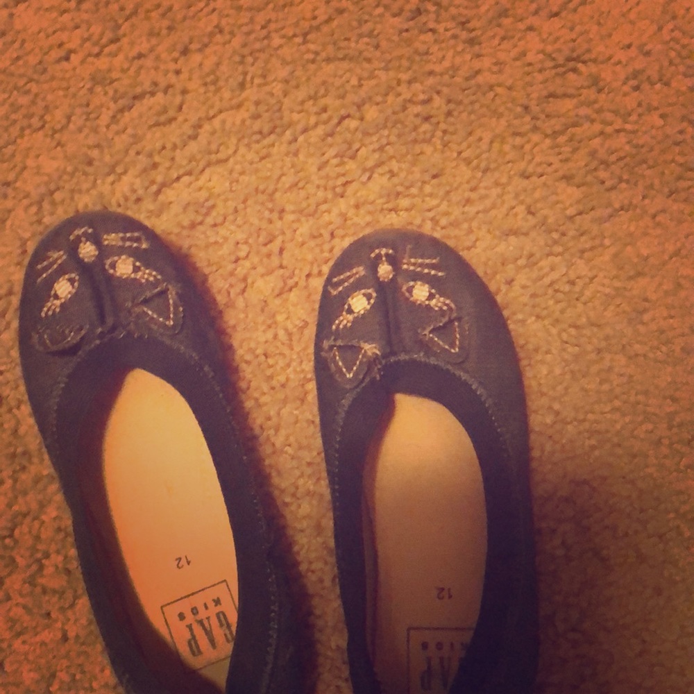 Blue cat shoes